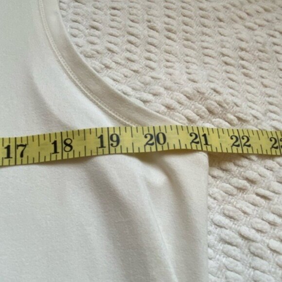 New Directions Soft Cream Tank Top Size XL - Picture 5 of 7